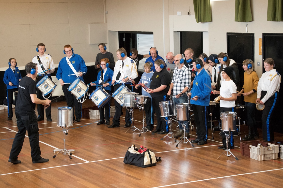 World Beaters & Dundu Workshop4 RESIZE.jpg